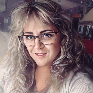 Meet your Posher, Lori